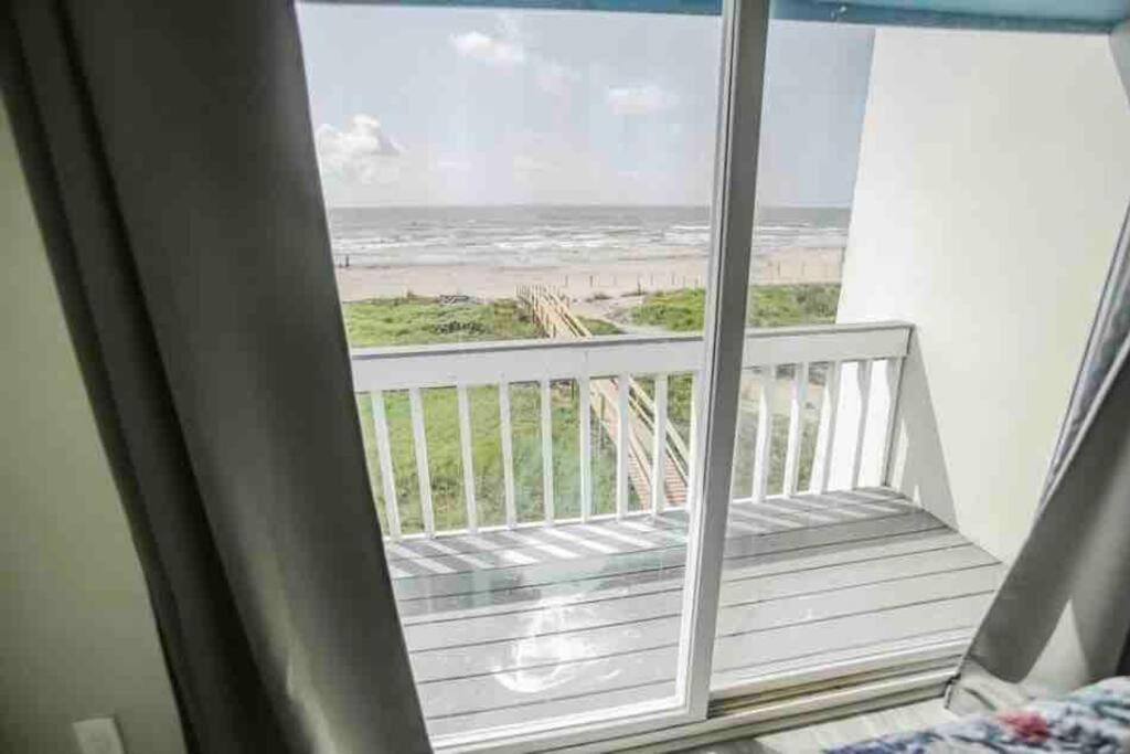 Beachfront Retreat! 3 Steps To Walkover! Surfside Beach Buitenkant foto